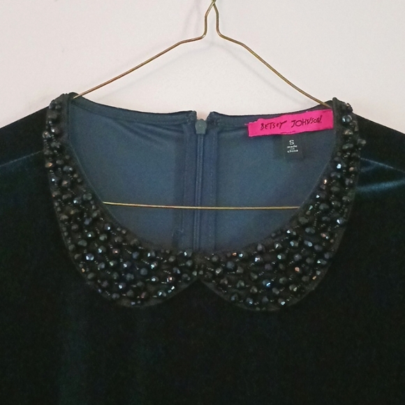 Betsey Johnson Green velvet dress Peter Pan neckline jewel collar Small - Picture 4 of 8